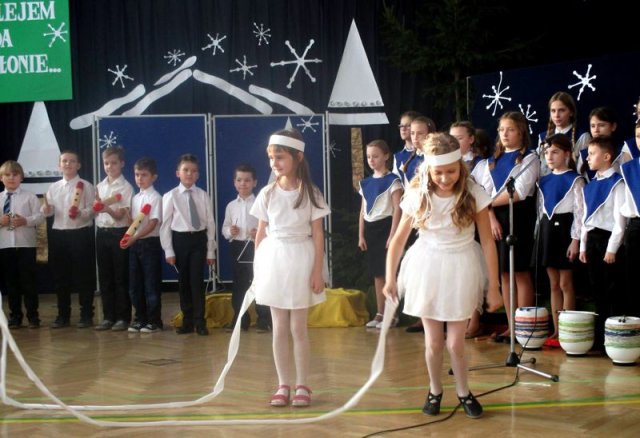 12482960_975125562572757_1885329363_o